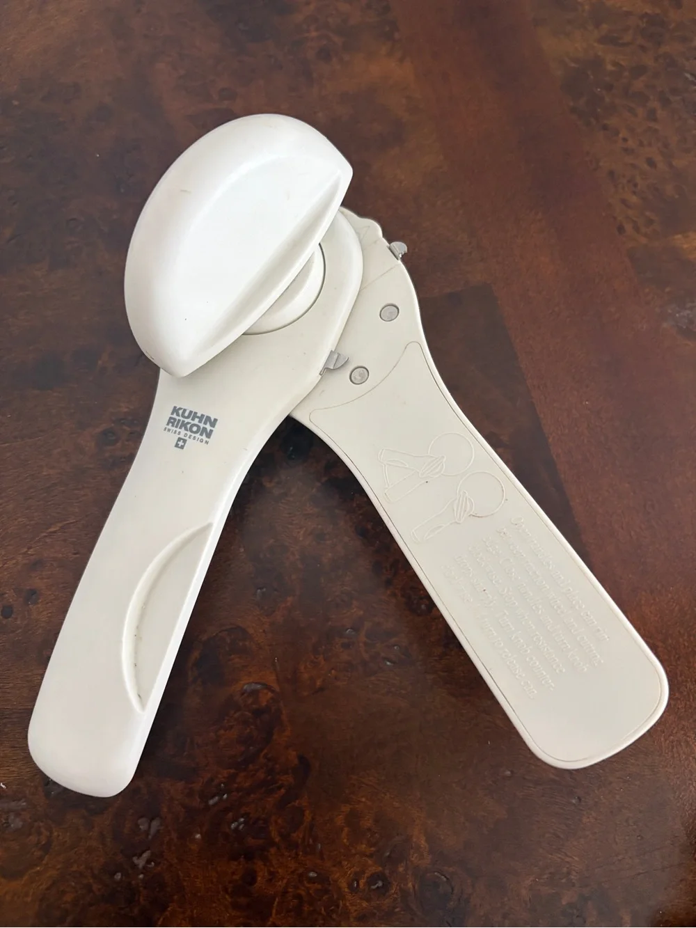 Kuhn Rikon White Smooth Edge Can Opener